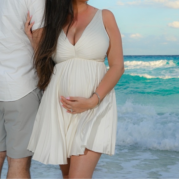 White Flowy Dress - Picture 5 of 6
